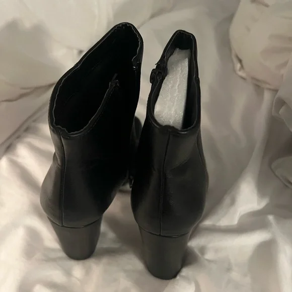 VICI women's size 9 black heeled boots - Picture 3 of 6